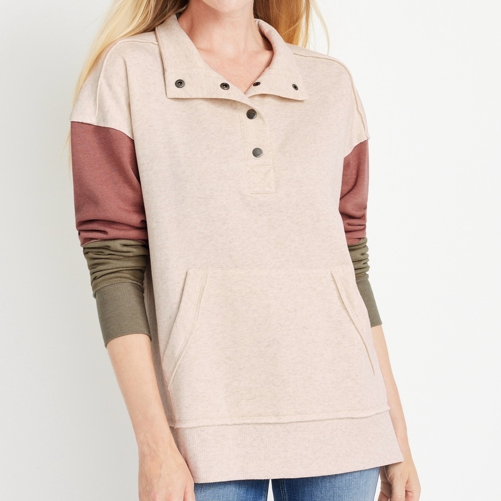 Maurices Snap Button Sweatshirt Cream Colorblock Sleeve Oversized Medium Women’s